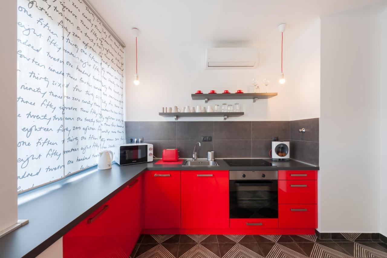 New Design Apartment By Gozsdu Court Budapest Exterior photo